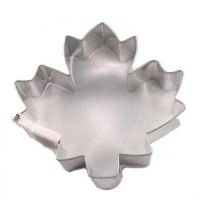 Fox Run Maple Leaf Cookie Cutter Fox Run Maple Leaf Cookie Cutter